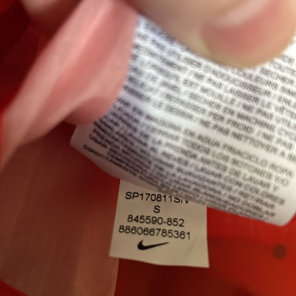 Nike Girls Impossibly Light Running Jacket S Orange Pink - Picture 11 of 13